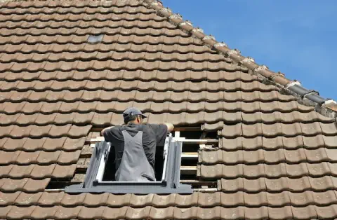 Pose de velux - Castets-et-Castillon